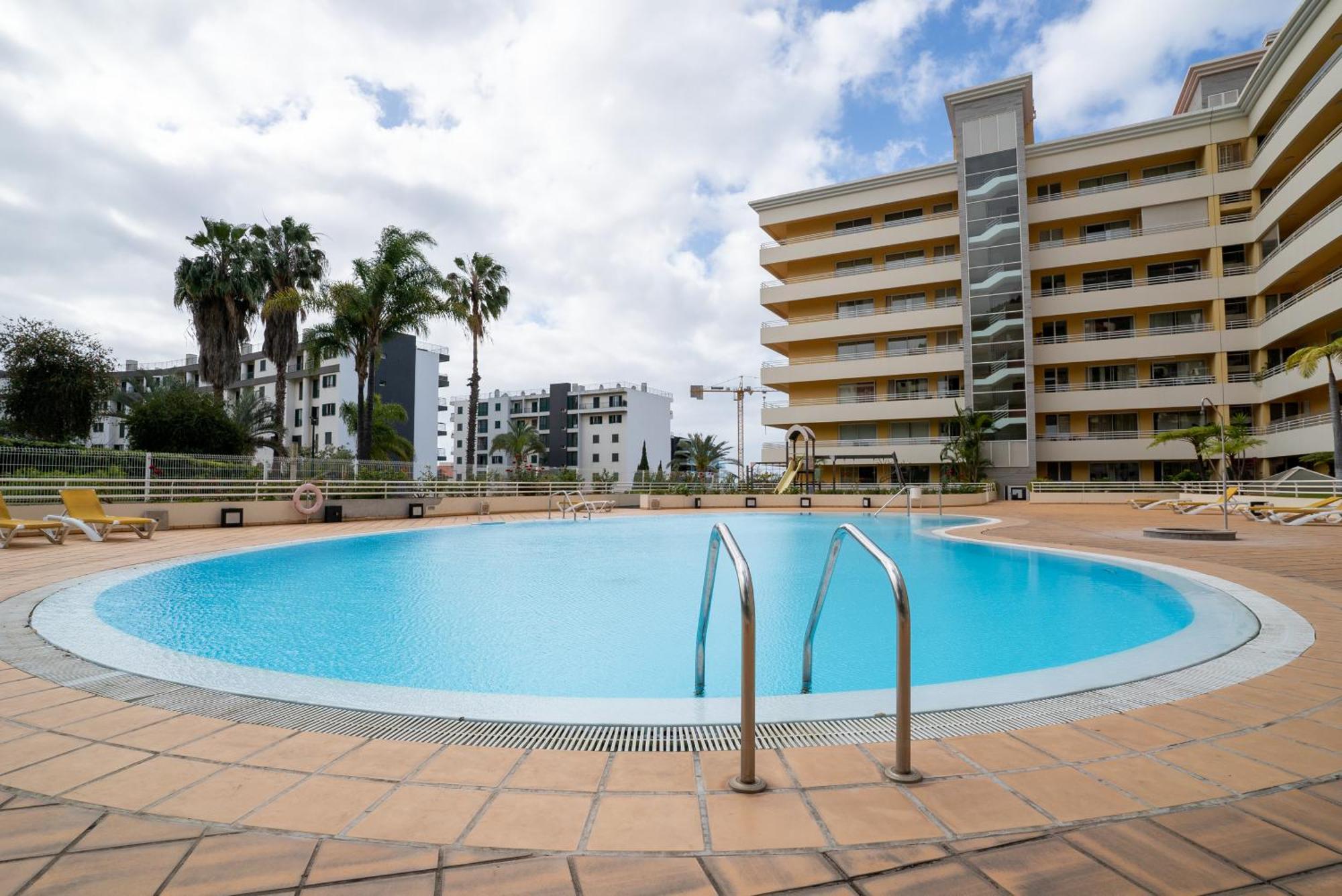 Green Park Ajuda Apartment Фуншал Экстерьер фото